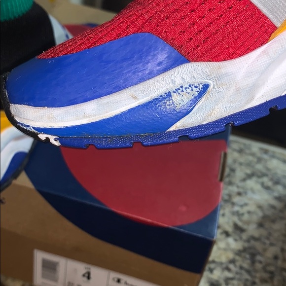 Champion Primary Color Size 4y - Picture 7 of 8